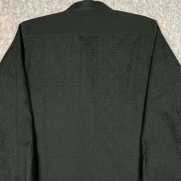Robert Graham Black on Black Windsor Paisley Jacquard Flip Cuff Classic Shirt M - Picture 10 of 16